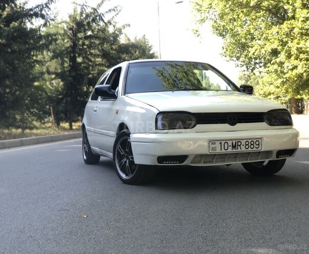 Volkswagen Golf 1992, 333,300 km - 1.4 l - Mingəçevir