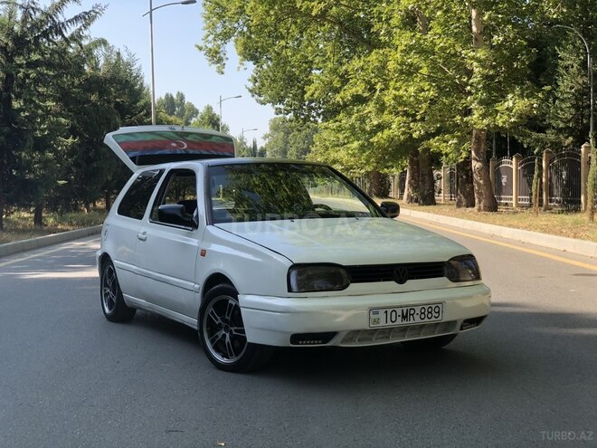 Volkswagen Golf 1992, 333,300 km - 1.4 l - Mingəçevir