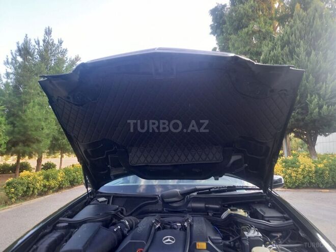 Mercedes E 320 2000, 124,555 km - 3.2 л - Sabirabad