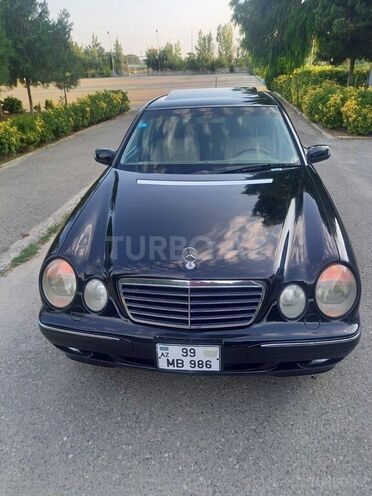 Mercedes E 320 2000, 124,555 km - 3.2 л - Sabirabad