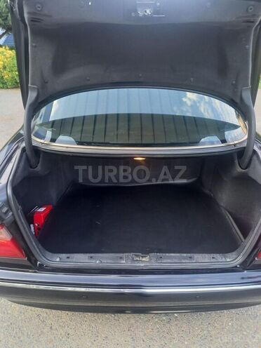 Mercedes E 320 2000, 124,555 km - 3.2 л - Sabirabad