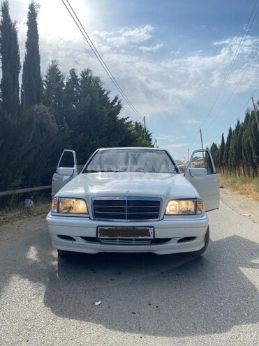 Mercedes C 220 1998, 298,500 km - 2.2 л - Bakı