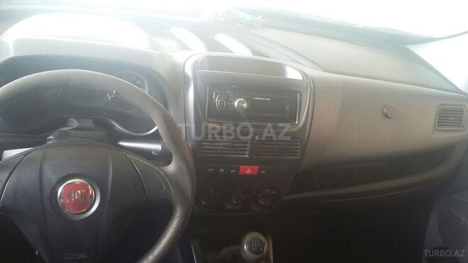 Fiat Doblo 2015, 158,827 km - 1.4 l - Bakı