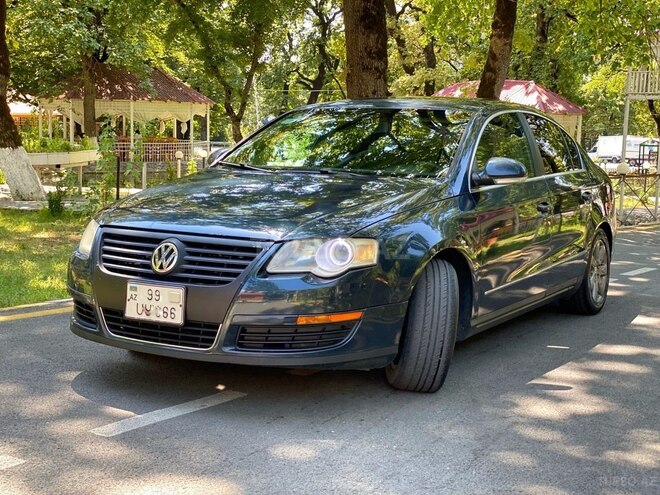 Volkswagen Passat 2005, 325,000 km - 2.0 л - İsmayıllı