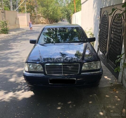 Mercedes C 240 1998, 277,000 km - 2.4 l - Bakı