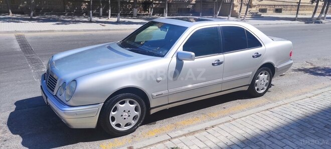 Mercedes E 240 1998, 360,000 km - 2.4 l - Bakı