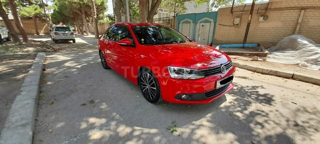 Volkswagen Jetta 2013, 90,000 km - 2.0 l - Bakı