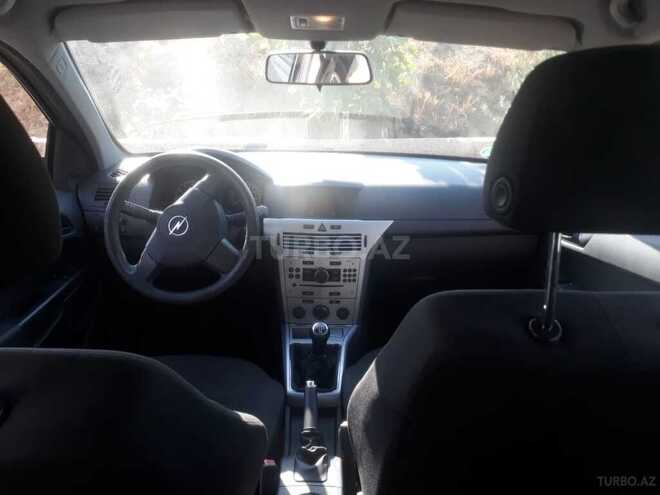Opel Astra 2009, 214,000 km - 1.4 л - Bakı