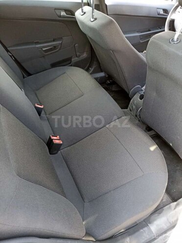 Opel Astra 2009, 214,000 km - 1.4 л - Bakı