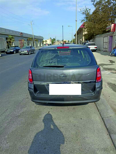 Opel Astra 2009, 214,000 km - 1.4 л - Bakı