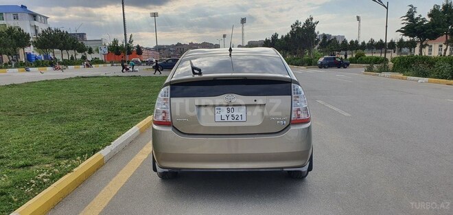 Toyota Prius 2008, 215,000 km - 1.5 l - Bakı