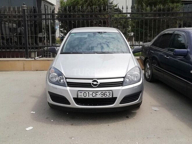 Opel Astra 2004, 127,000 km - 1.4 л - Bakı