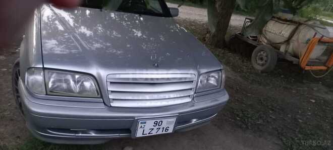 Mercedes C 200 1997, 420,000 km - 2.0 л - Xaçmaz