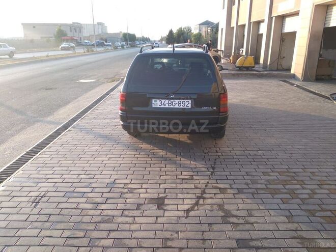 Opel Astra 1995, 354,000 km - 1.8 l - Bakı