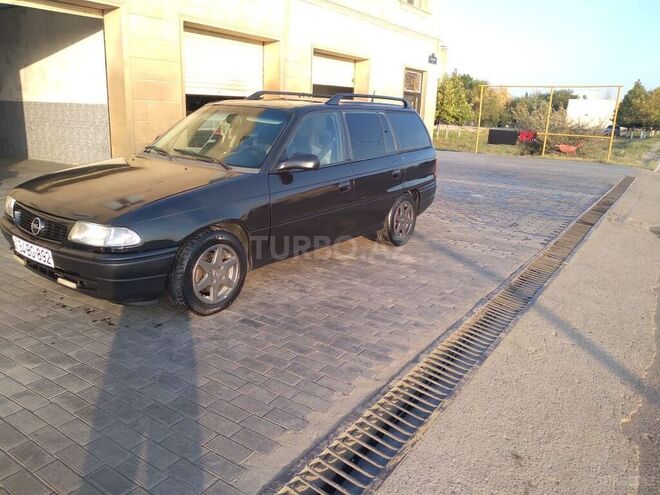 Opel Astra 1995, 354,000 km - 1.8 l - Bakı