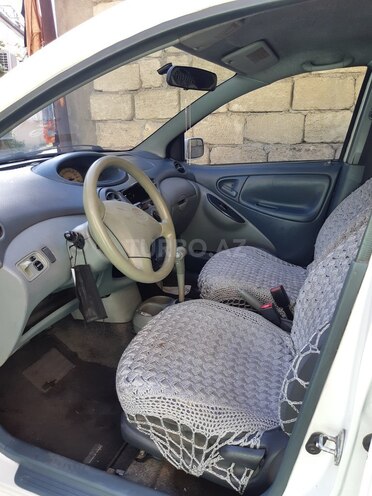 Toyota Vitz 2001, 222,222 km - 1.0 л - Bakı