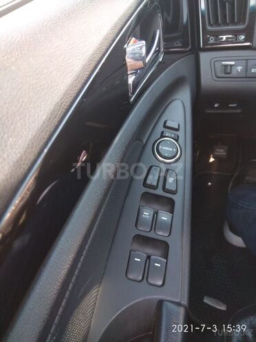 Hyundai Sonata 2010, 199,596 km - 2.0 l - Bakı
