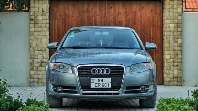 Audi A4 2007, 300,000 km - 2.0 l - Bakı