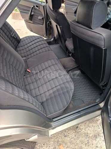 Mercedes 190 1989, 350,000 km - 2.0 л - Mingəçevir