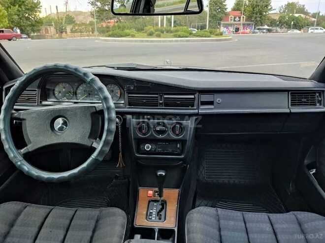 Mercedes 190 1989, 350,000 km - 2.0 л - Mingəçevir