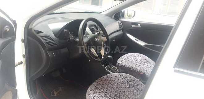 Hyundai Accent 2011, 212,000 km - 1.4 л - Bakı
