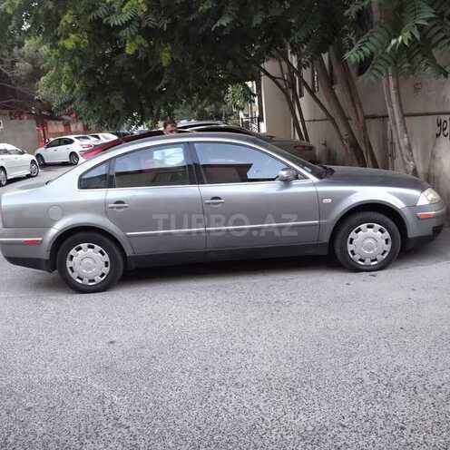 Volkswagen Passat 2002, 313,822 km - 1.8 л - Bakı