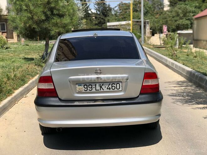 Opel Vectra 1995, 222,000 km - 2.0 l - Bakı