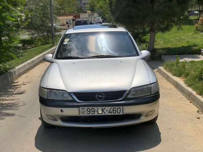 Opel Vectra 1995, 222,000 km - 2.0 l - Bakı