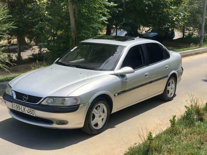 Opel Vectra 1995, 222,000 km - 2.0 l - Bakı