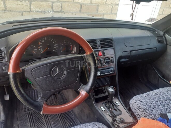 Mercedes C 250 1996, 350,000 km - 2.5 l - Bərdə
