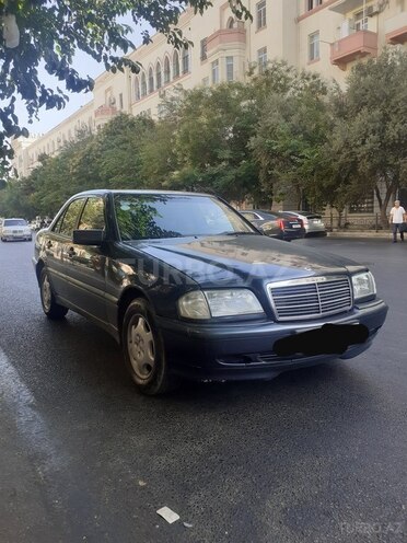 Mercedes C 220 2000, 198,265 km - 2.2 l - Bakı