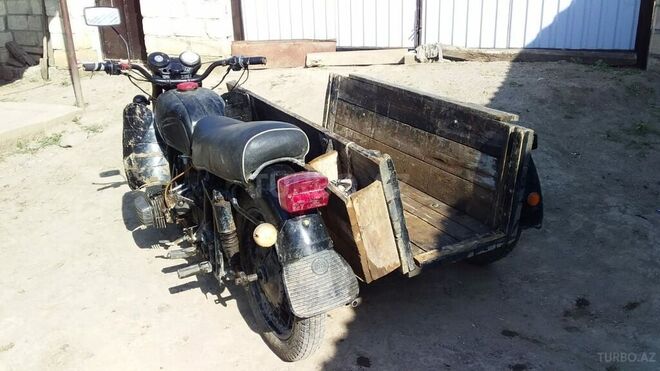 Dnepr 11 1988, 575,315 km - 0.1 l - Qusar