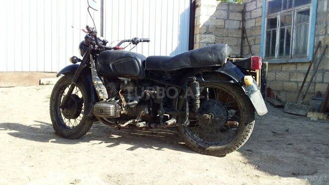 Dnepr 11 1988, 575,315 km - 0.1 l - Qusar