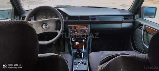 Mercedes E 230 1990, 374,013 km - 2.3 l - Bakı