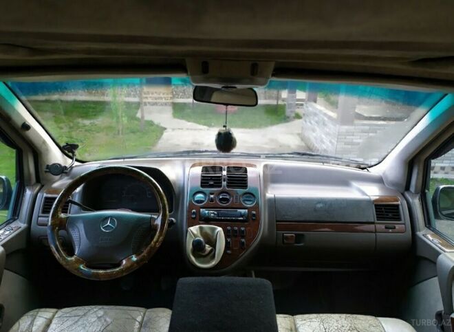 Mercedes Vito 2000, 230,000 km - 2.2 l - Bakı