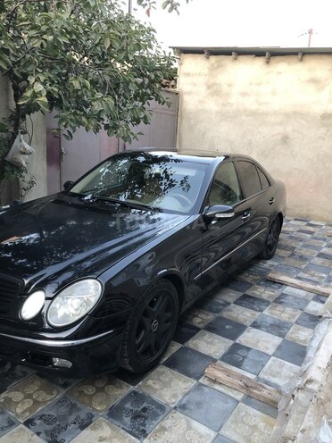 Mercedes E 240 2002, 350,000 km - 2.6 l - Bakı