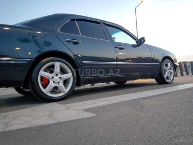 Mercedes E 240 1998, 223,700 km - 2.4 l - Bakı