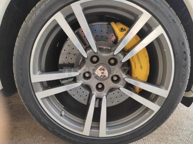 Porsche Cayenne Turbo 2010, 104,000 km - 4.8 l - Bakı