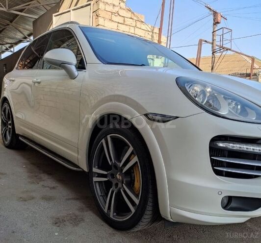 Porsche Cayenne Turbo 2010, 104,000 km - 4.8 l - Bakı