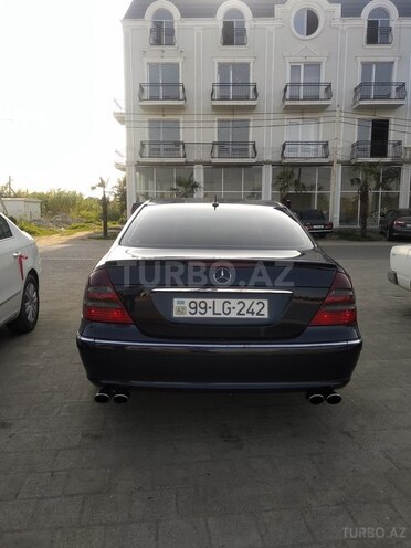 Mercedes E 270 2002, 380,000 km - 2.7 л - Astara