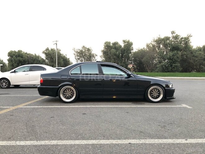 BMW 530e 2001, 363,000 km - 3.0 l - Bakı