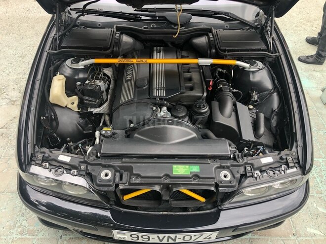 BMW 530e 2001, 363,000 km - 3.0 l - Bakı