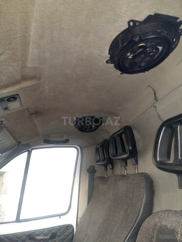 GAZ 2705 1998, 200,000 km - 2.5 l - Quba