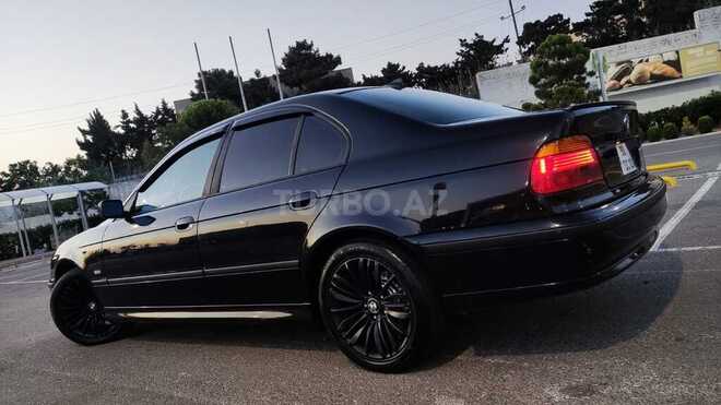 BMW 530 2001, 323,478 km - 3.0 l - Bakı