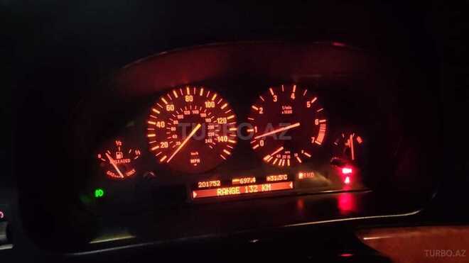 BMW 530 2001, 323,478 km - 3.0 l - Bakı