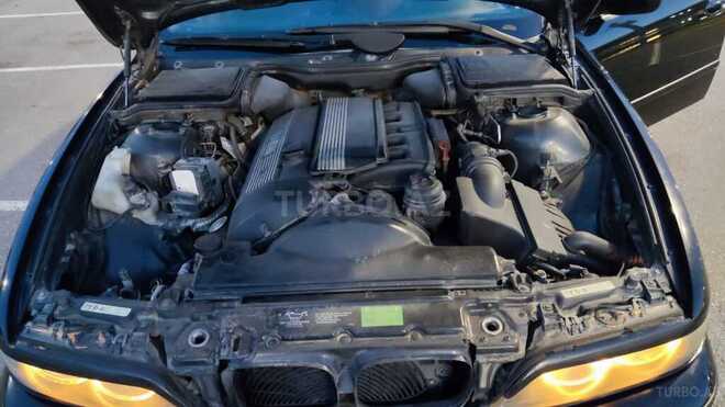 BMW 530 2001, 323,478 km - 3.0 l - Bakı
