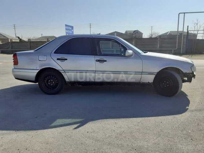 Mercedes C 200 1995, 400,000 km - 2.0 l - Bakı