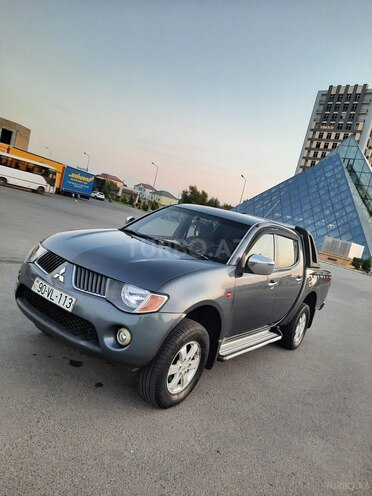 Mitsubishi L200 2008, 225,000 km - 2.5 l - Bakı