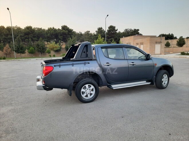 Mitsubishi L200 2008, 225,000 km - 2.5 l - Bakı