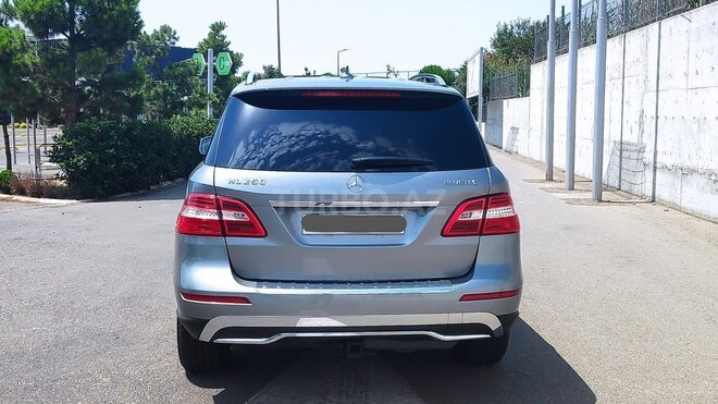 Mercedes  2015, 84,000 km - 2.1 л - Bakı